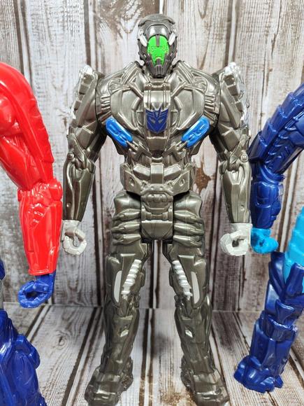 Transformers lot of 3 Autobot Drift, Decepticon Lockdown, Autobot Optimus Prime - Picture 3 of 11